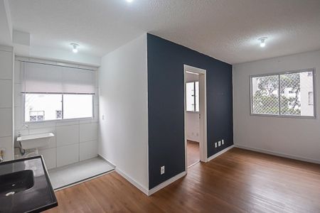 Apartamento para alugar com 38m², 2 quartos e sem vaga Apartamento para alugar com 38m², 2 quartos e sem vagaCozinha e Área de Serviço