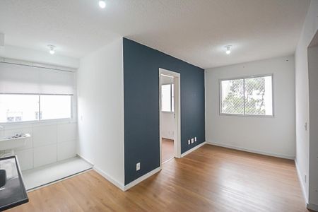 Sala de apartamento para alugar com 2 quartos, 38m² em Parque Bristol, São Bernardo do Campo