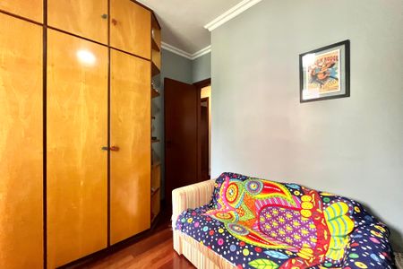 Apartamento à venda com 156m², 4 quartos e 3 vagasQuarto 3