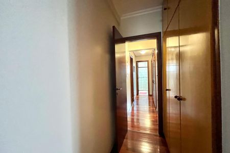 Apartamento à venda com 156m², 4 quartos e 3 vagasCloset da suíte 1