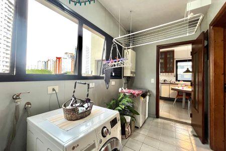 Apartamento à venda com 156m², 4 quartos e 3 vagasÁrea de Serviço