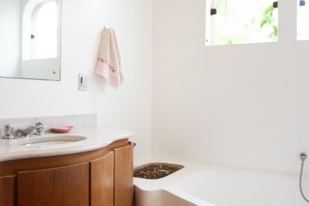 Casa para alugar com 630m², 6 quartos e 5 vagasBanheiro da Suíte 4