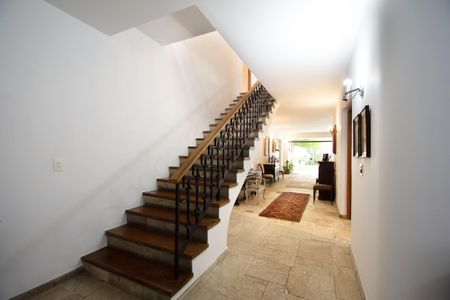 Casa para alugar com 630m², 6 quartos e 5 vagasSala