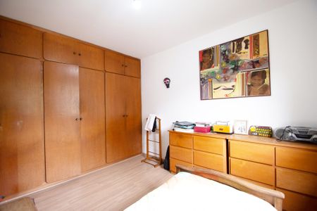 Casa para alugar com 630m², 6 quartos e 5 vagasSemi suíte 2