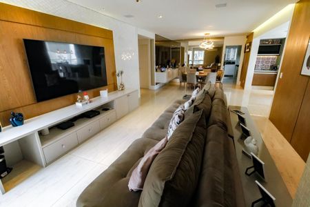 Apartamento à venda com 168m², 3 quartos e 3 vagas Apartamento à venda com 168m², 3 quartos e 3 vagasSala 1