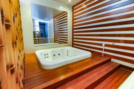 Apartamento à venda com 168m², 3 quartos e 3 vagas Apartamento à venda com 168m², 3 quartos e 3 vagasôfuro - SPA