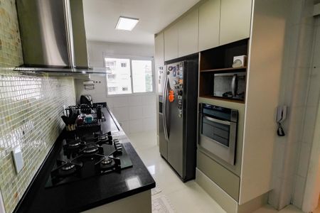 Apartamento à venda com 168m², 3 quartos e 3 vagas Apartamento à venda com 168m², 3 quartos e 3 vagasCozinha - Armários