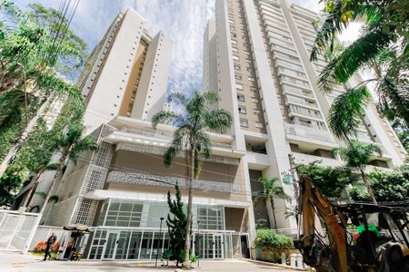 Apartamento à venda com 168m², 3 quartos e 3 vagas Apartamento à venda com 168m², 3 quartos e 3 vagasFachada do Prédio