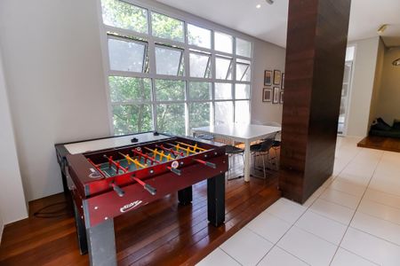 Apartamento à venda com 168m², 3 quartos e 3 vagas Apartamento à venda com 168m², 3 quartos e 3 vagasSala de Jogos