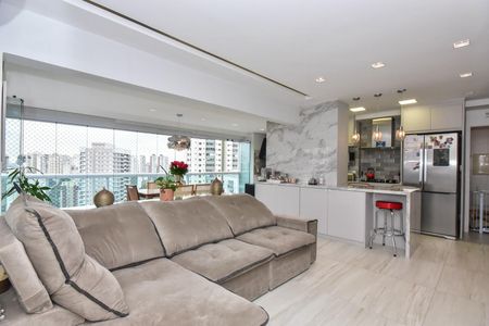 Apartamento à venda com 104m², 2 quartos e 2 vagasSala