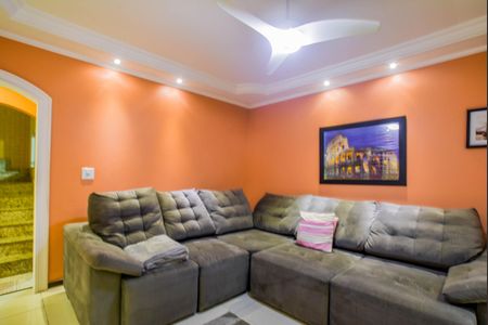 Casa à venda com 300m², 2 quartos e 3 vagasSala 1