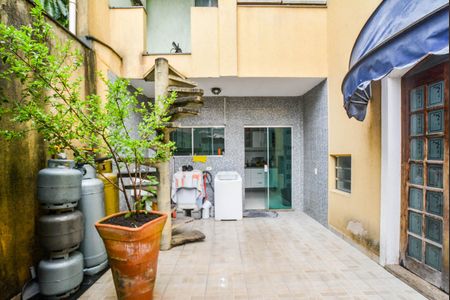 Casa à venda com 300m², 2 quartos e 3 vagasÁrea de Serviço