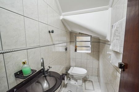 Casa à venda com 300m², 2 quartos e 3 vagasLavabo
