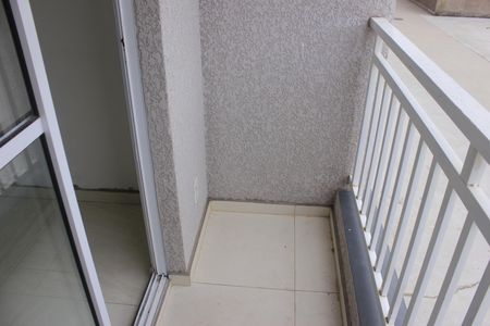 Apartamento para alugar com 47m², 2 quartos e sem vagaVaranda