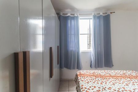 Quarto 1 de apartamento para alugar com 2 quartos, 50m² em Jardim Pinheiro, Poá