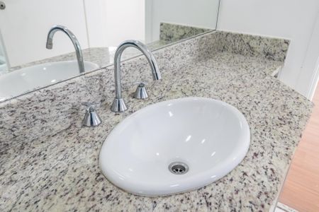 Apartamento para alugar com 84m², 3 quartos e 2 vagas Apartamento para alugar com 84m², 3 quartos e 2 vagasBanheiro da Suíte 1