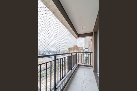 Varanda Sala de apartamento para alugar com 3 quartos, 84m² em Centro Comercial Jubran, Barueri