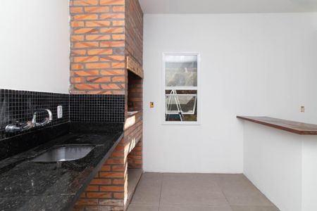 Casa para alugar com 175m², 3 quartos e 2 vagasCozinha