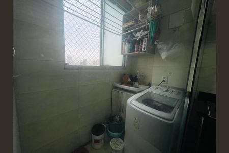 Apartamento à venda com 45m², 2 quartos e 1 vagaÁrea de Serviço