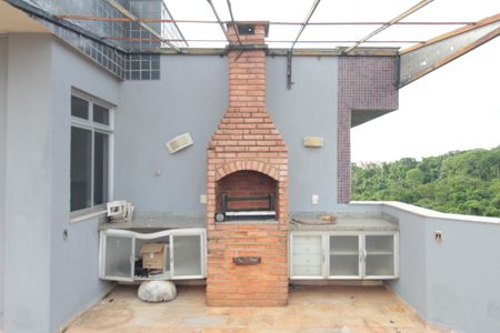 Apartamento à venda com 249m², 4 quartos e 3 vagasCobertura