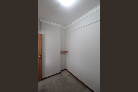 Apartamento à venda com 249m², 4 quartos e 3 vagasQuarto de Serviço