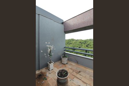 Apartamento à venda com 249m², 4 quartos e 3 vagasVaranda da Suite 2