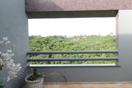 Apartamento à venda com 249m², 4 quartos e 3 vagasVaranda da Suite 2