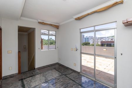 Apartamento à venda com 249m², 5 quartos e 3 vagas Apartamento à venda com 249m², 5 quartos e 3 vagasSala 2
