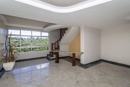 Apartamento à venda com 249m², 5 quartos e 3 vagas Apartamento à venda com 249m², 5 quartos e 3 vagasSala 1