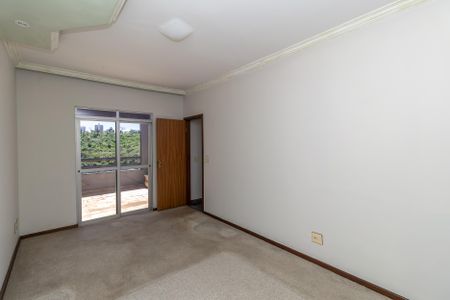 Apartamento à venda com 249m², 5 quartos e 3 vagas Apartamento à venda com 249m², 5 quartos e 3 vagasQuarto 4