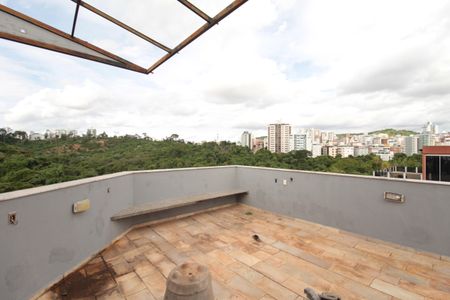Apartamento à venda com 249m², 4 quartos e 3 vagasCobertura