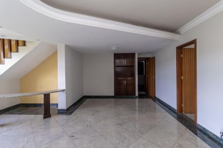 Apartamento à venda com 249m², 5 quartos e 3 vagas Apartamento à venda com 249m², 5 quartos e 3 vagasSala 1