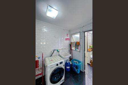 Casa à venda com 150m², 3 quartos e 3 vagasÁrea de Serviço