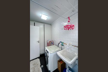 Casa à venda com 150m², 3 quartos e 3 vagasÁrea de Serviço