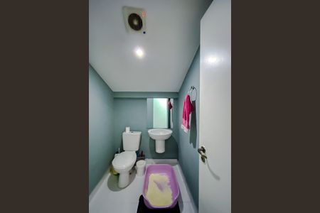 Casa à venda com 150m², 3 quartos e 3 vagasLavabo