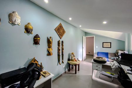 Casa à venda com 150m², 3 quartos e 3 vagasEscritorio