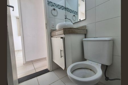 Apartamento à venda com 50m², 3 quartos e sem vagaBanheiro 