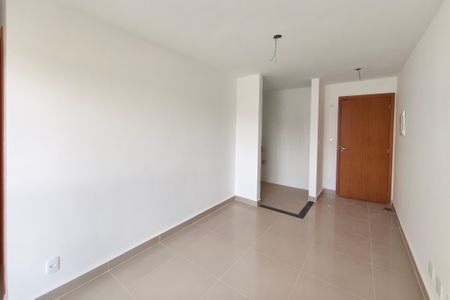 Sala de apartamento à venda com 2 quartos, 48m² em Jardim Nova Europa, Campinas