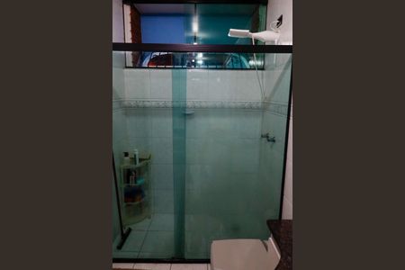 Casa à venda com 234m², 3 quartos e 2 vagas Casa à venda com 234m², 3 quartos e 2 vagasBanheiro da Suíte 1