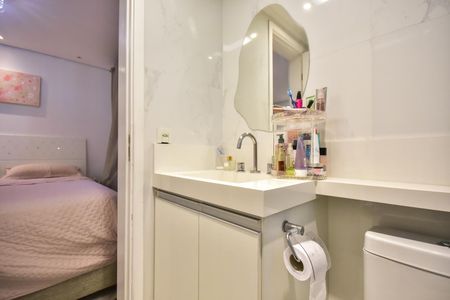 Apartamento à venda com 57m², 2 quartos e 1 vagaBanheiro Suíte 