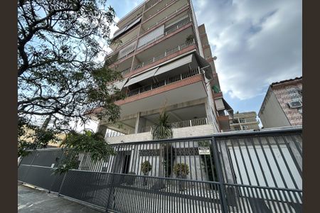 Apartamento para alugar com 88m², 2 quartos e 1 vagaFachada