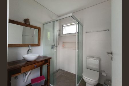 Casa de condomínio para alugar com 277m², 3 quartos e 2 vagasBanheiro Suíte