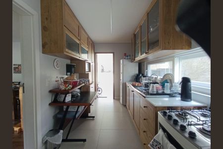 Casa de condomínio para alugar com 277m², 3 quartos e 2 vagasCozinha