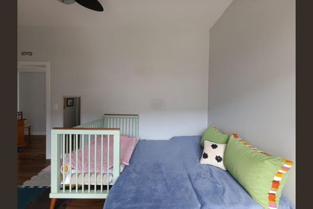 Casa de condomínio para alugar com 277m², 3 quartos e 2 vagasQuarto 2