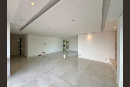 Apartamento para alugar com 183m², 3 quartos e 3 vagas Apartamento para alugar com 183m², 3 quartos e 3 vagasSala