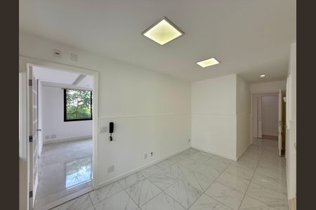 Apartamento para alugar com 183m², 3 quartos e 3 vagas Apartamento para alugar com 183m², 3 quartos e 3 vagasCozinha