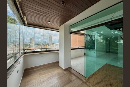 Apartamento para alugar com 183m², 3 quartos e 3 vagas Apartamento para alugar com 183m², 3 quartos e 3 vagasSacada