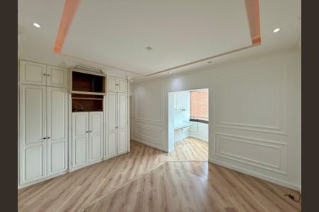 Apartamento para alugar com 183m², 3 quartos e 3 vagas Apartamento para alugar com 183m², 3 quartos e 3 vagasSuíte 1