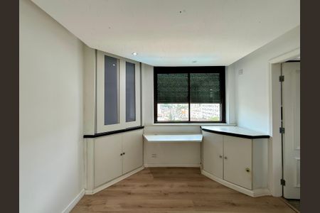 Apartamento para alugar com 183m², 3 quartos e 3 vagas Apartamento para alugar com 183m², 3 quartos e 3 vagasSuíte 3