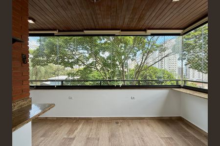 Sacada  de apartamento para alugar com 3 quartos, 183m² em Parque Colonial, São Paulo